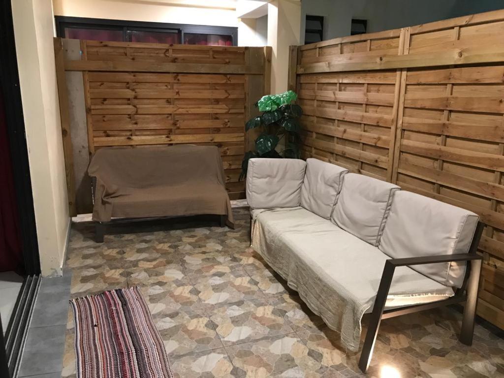 Nicole Residence Avec Piscine Chauffee & Jacuzzi Сент-Андре Экстерьер фото